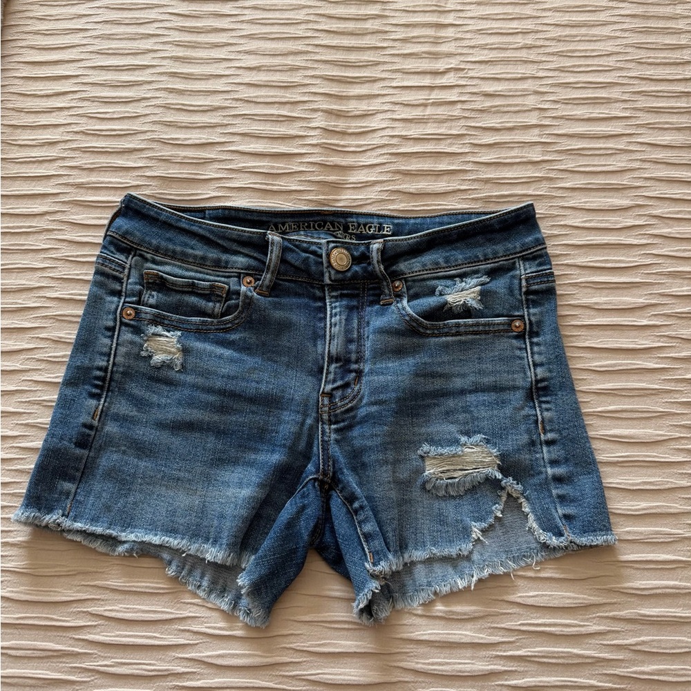 American Eagle Outfitters Next Level Stretch Distressed Blue Jean Short Size 4